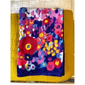 Vera Bradley throw